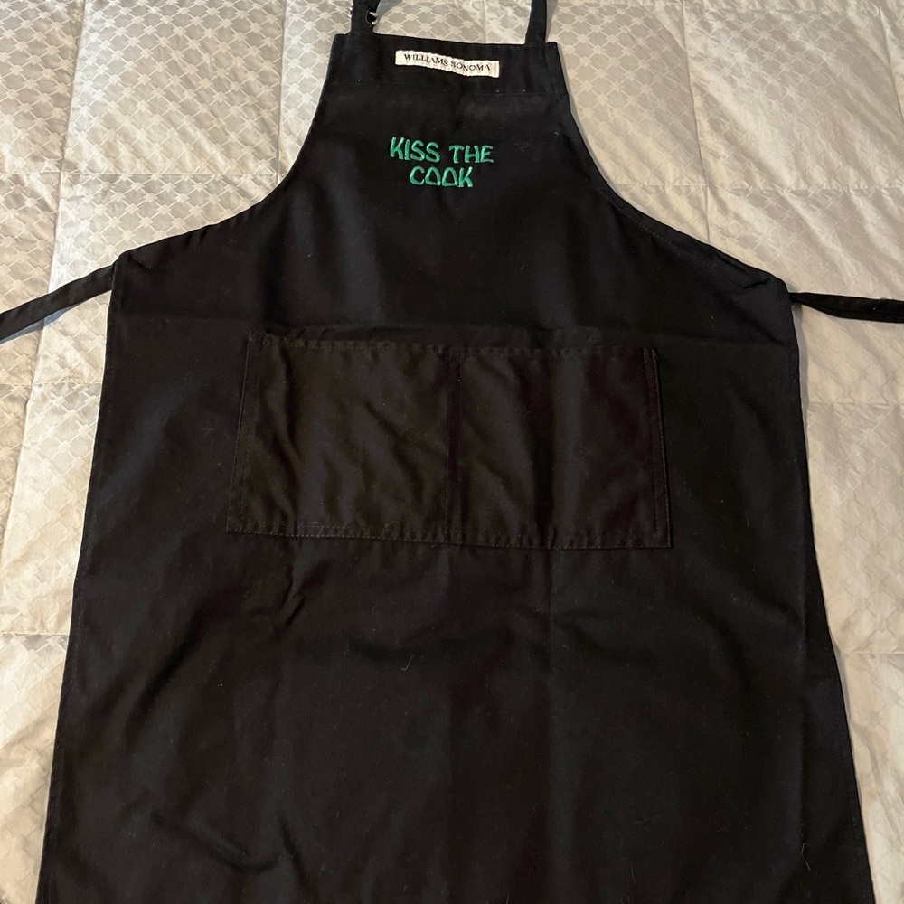 Williams Sonoma Black 'Kiss the Cook' Cotton Apron